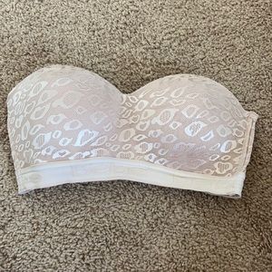 Bebe strapless bra. Size 34C